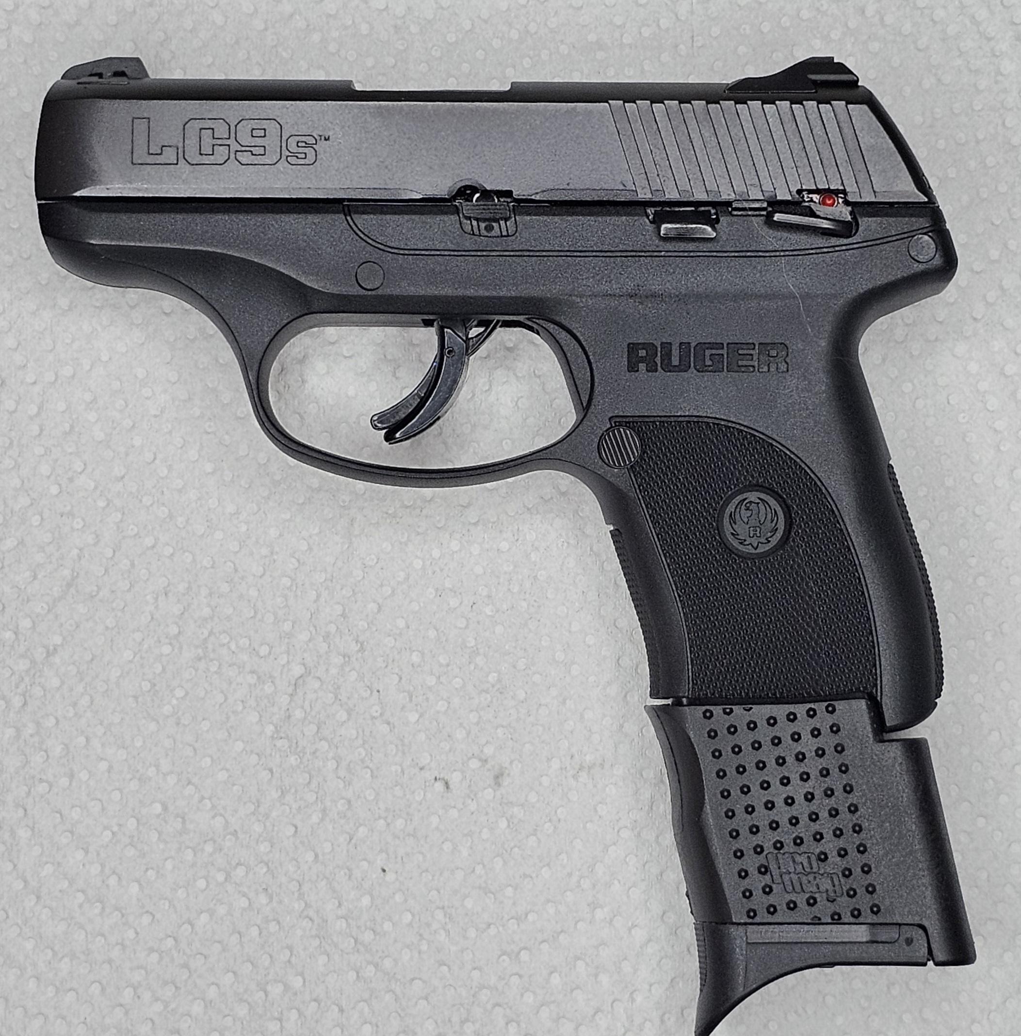 Ruger LCR 9mm Subcompact with Extended Magazine